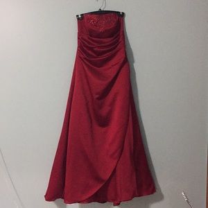 Davids Bridal Prom/Bridesmaids Dress